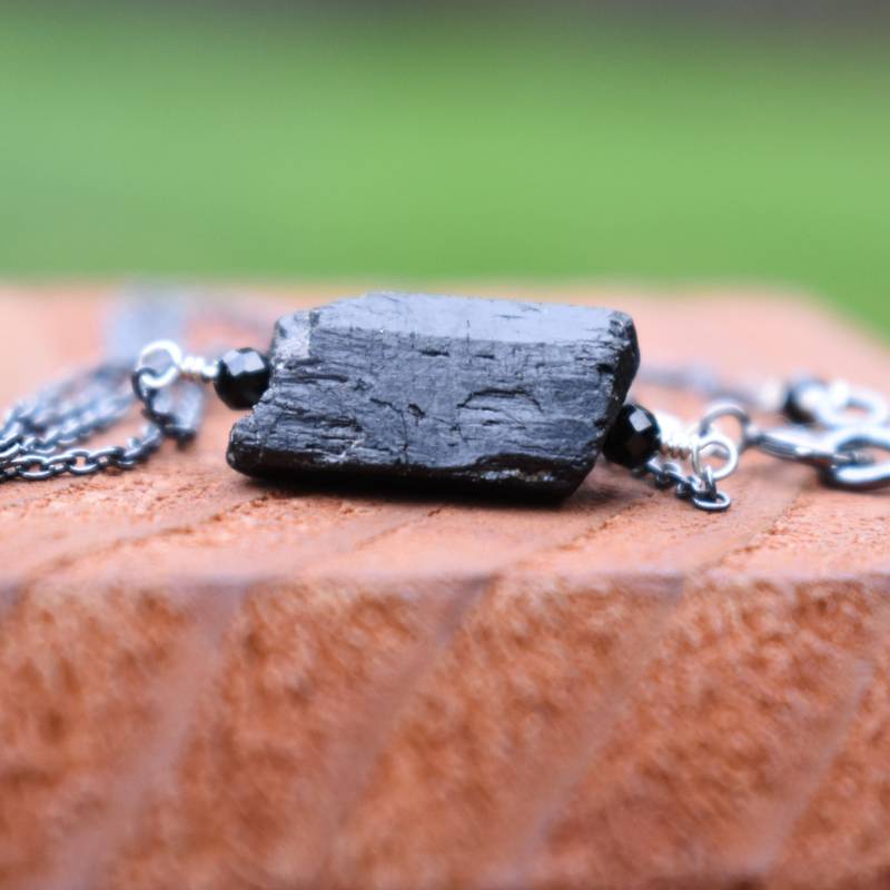 Empath Schutz Rohe Schwarze Turmalin Heilung Halskette Empathie Spirituelle Schmuck Für Beste Freundin Emotionale Unterstützung Achtsamkeit von RawStonesJewelry
