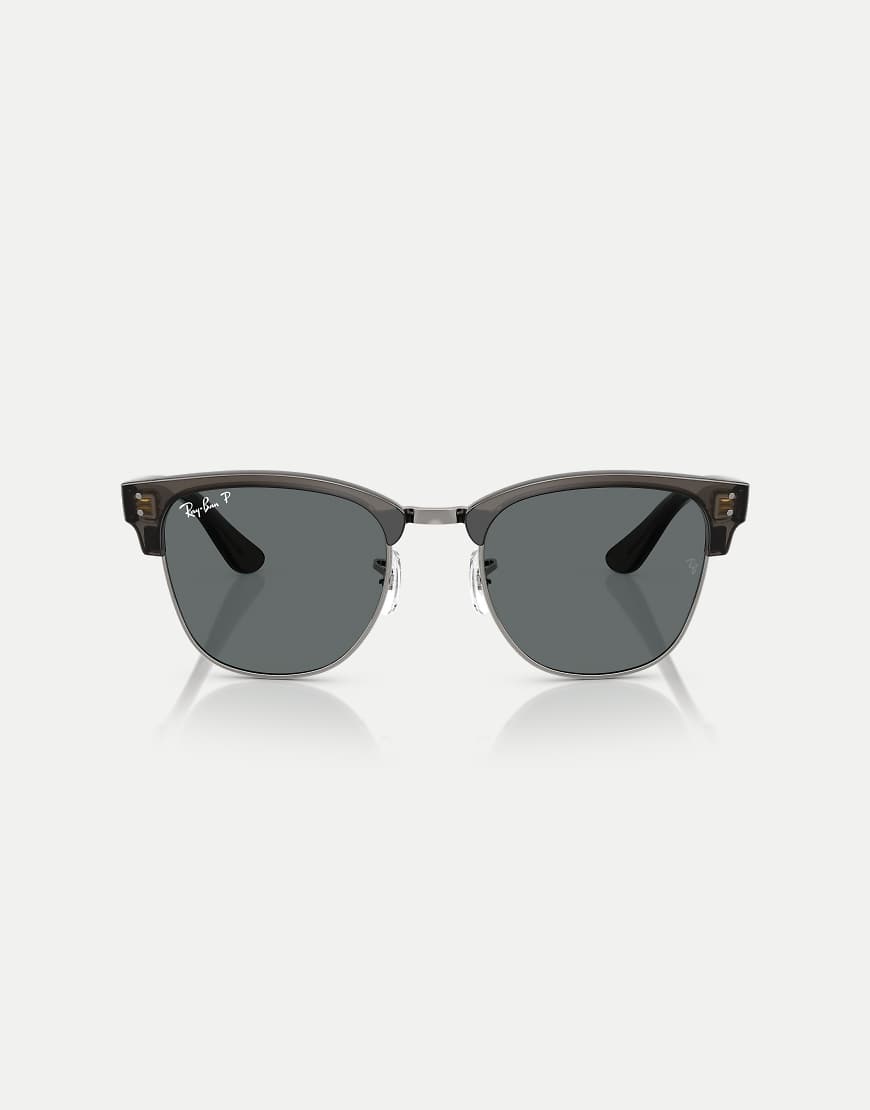 Ray-Ban - Clubmaster - Sonnenbrille in transparentem Dunkelgrau auf Stahlgrau mit grau polarisierten Gläsern Ray-Ban - Clubmaster - Sonnenbrille in transparentem Dunkelgrau auf Stahlgrau mit grau polarisierten Gläsern von Ray-Ban