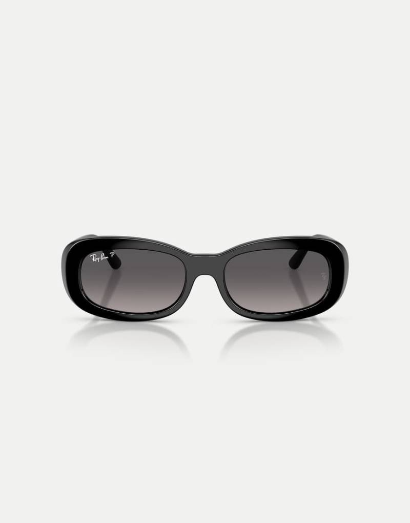 Ray-Ban - Ovale, polarisierte Sonnenbrille in Schwarz mit grauen Gläsern von Ray-Ban