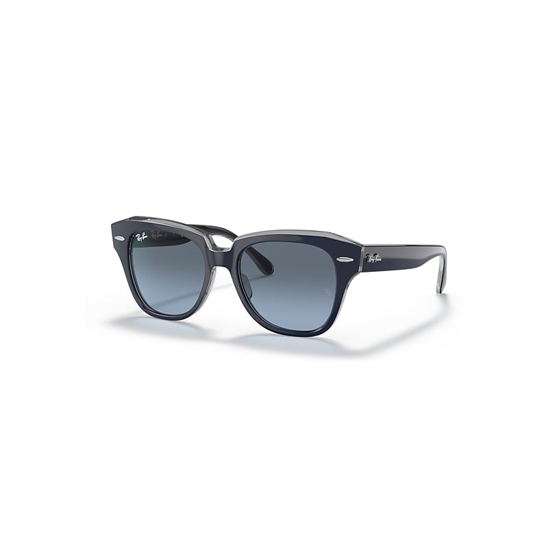 Ray-Ban State Street Kids Sonnenbrillen Blau Auf Grau Transparent Fassung Grau Glas 43-15 von Ray-Ban