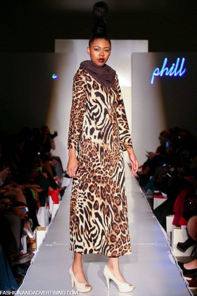Animal Print Strick Maxi Kleid, Ray Vincente Probe von RayVincenteMenswear