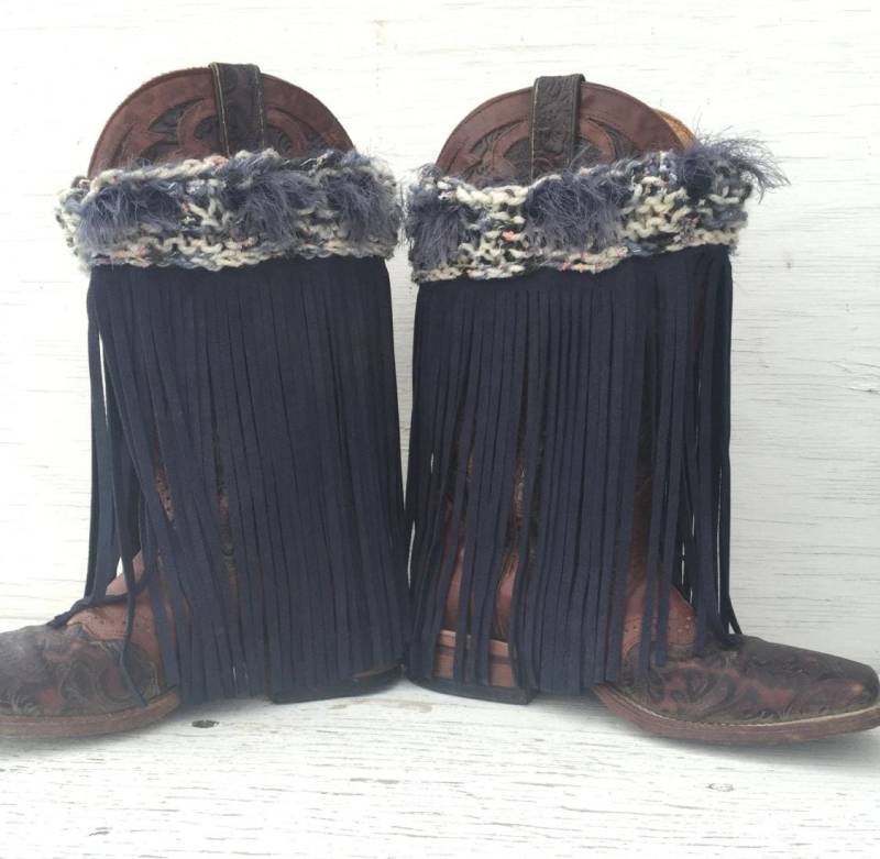 Leder Fringe Stiefel, Western-Boot-Überzug, Festival Outfit, Blaue Fransen Leder Fringe Stiefel, Western-Boot-Überzug, Festival Outfit, Blaue Fransen von Razels