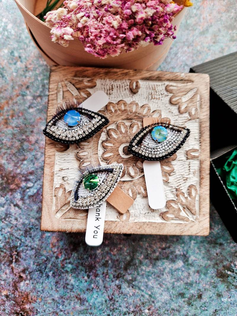 Auge Perlen Brosche Evil Eye Anstecknadel, Handgemachter Schmuck Auge Perlen Brosche Evil Eye Anstecknadel, Handgemachter Schmuck von RdjewelryDesigns