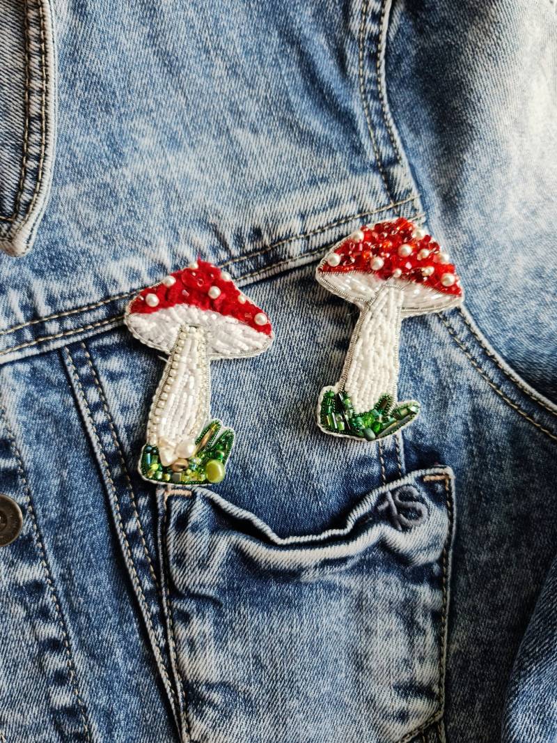 Pilz Brosche, Zauberpilz Kunst Pilz Brosche, Zauberpilz Kunst von RdjewelryDesigns
