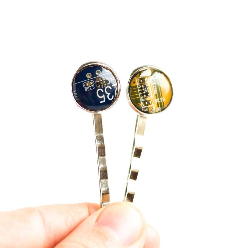 Geeky Haarnadel, 2stk - Recycelte Platine Bobby Pin Für Technikbegeisterte von ReComputing