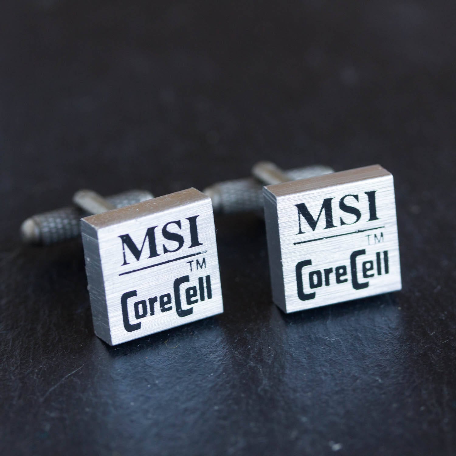 Recycelte Computer Manschettenknöpfe, Msi Heizkörper Manschettenknöpfe von ReComputing