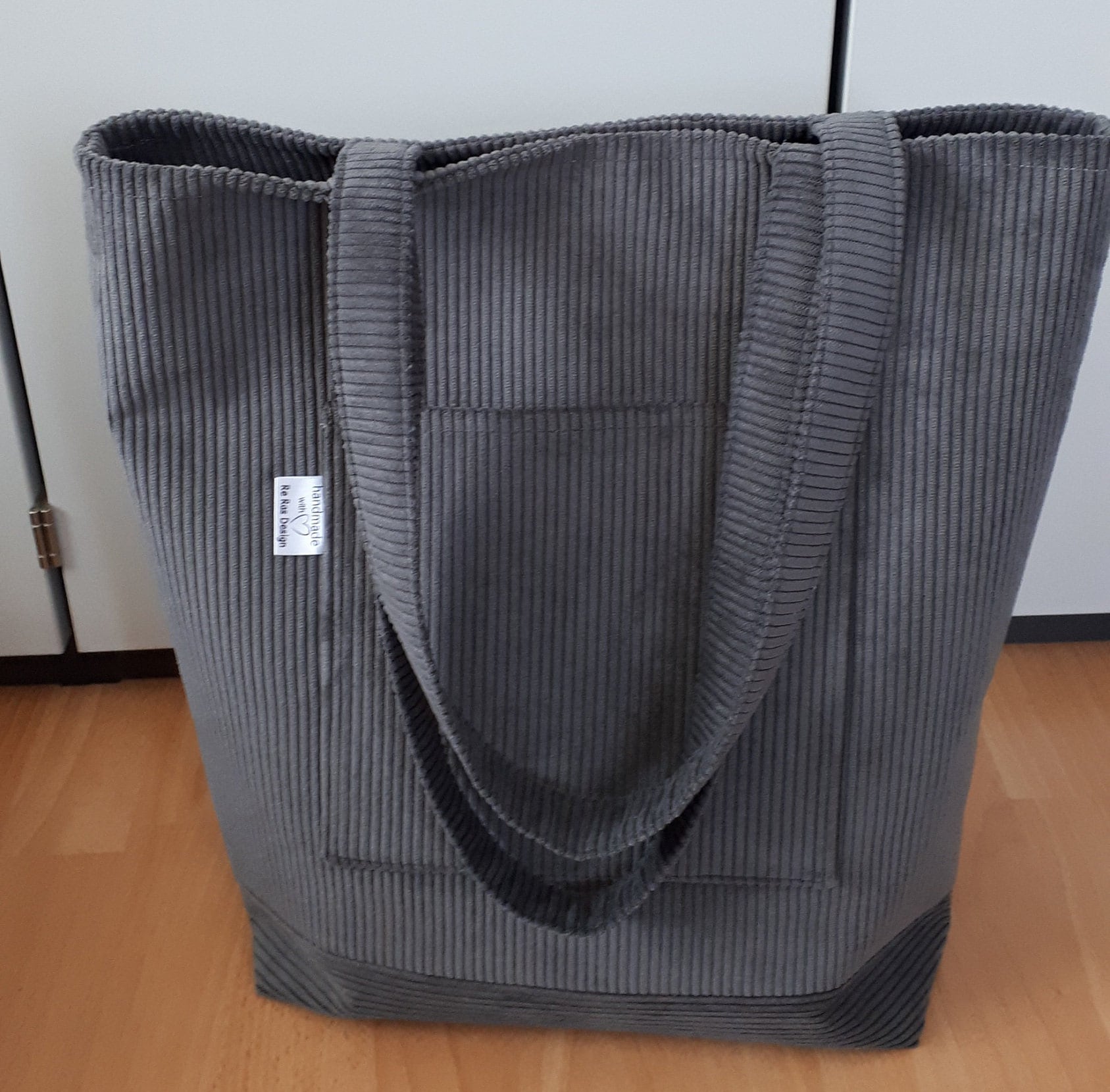 Shopper Cordstoff-Dunkelgrau von ReRasDesign