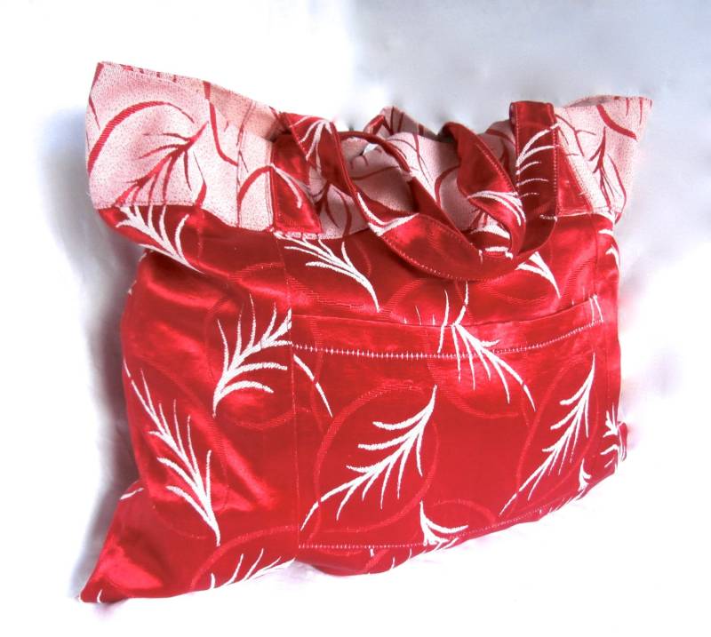 Vintage 1950Er Jahre Stoff Rote Einkaufstasche - Wiederverwendete Vintage 1950Er Jahre Stoff Rote Einkaufstasche - Wiederverwendete von ReTainReMakeReNew