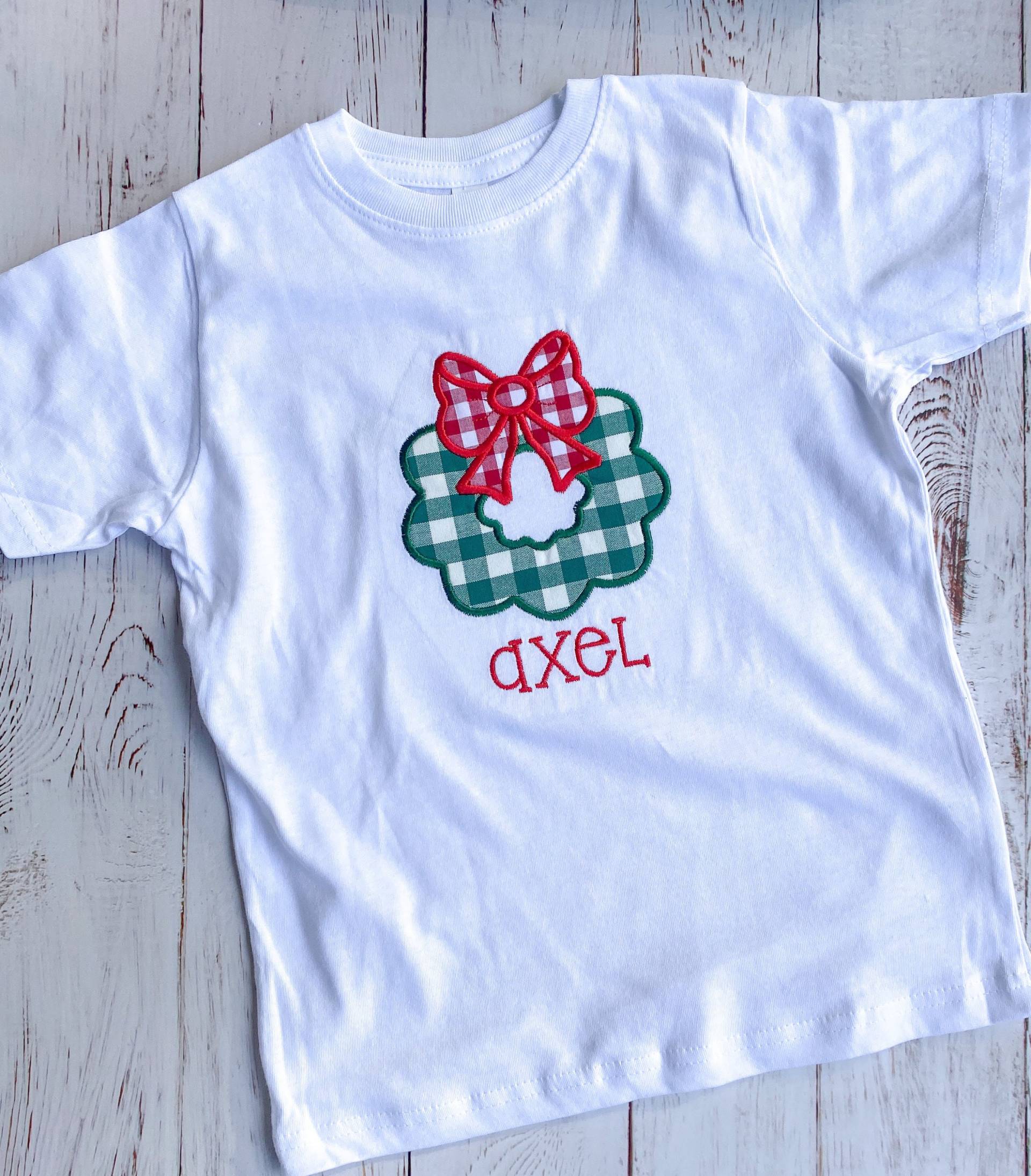 Kranz Tshirt Babys Oder Kleinkinder, Monogramm Weihnachten Sweatshirt, Baby Kleinkind, Personalisierte Urlaub Top Für Jungen Mädchen von ReaReaJs