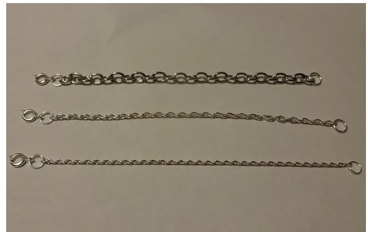 Aufsteckbare Nasenkette - Abnehmbare Kettenhaken An Ohrringen Aufsteckbare Nasenkette - Abnehmbare Kettenhaken An Ohrringen von ReactionBodyChains