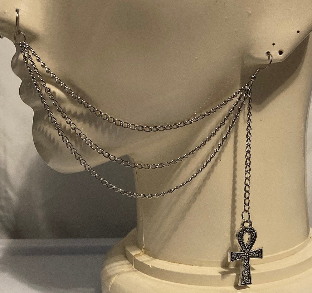 Kunstvolle Anch 3-strang Nase Zum Ohr Kettenanhänger in Silber Oder Gold Kunstvolle Anch 3-strang Nase Zum Ohr Kettenanhänger in Silber Oder Gold von ReactionBodyChains