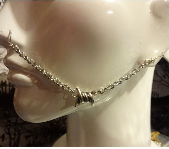 Zackenbarb Silber Nasenkette Zackenbarb Silber Nasenkette von ReactionBodyChains