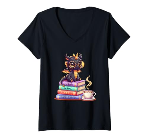 Damen Niedlicher Drache lesender Kaffeeliebhaber Stay Weird Bücherwurm T-Shirt mit V-Ausschnitt Damen Niedlicher Drache lesender Kaffeeliebhaber Stay Weird Bücherwurm T-Shirt mit V-Ausschnitt von Read Books Be Kind Stay Weird Book Lover