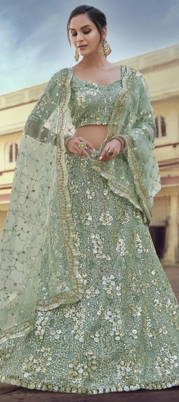 Netz Braut Lehenga in Grün Mit Steinarbeit 1747164 von ReadiprintDesigns