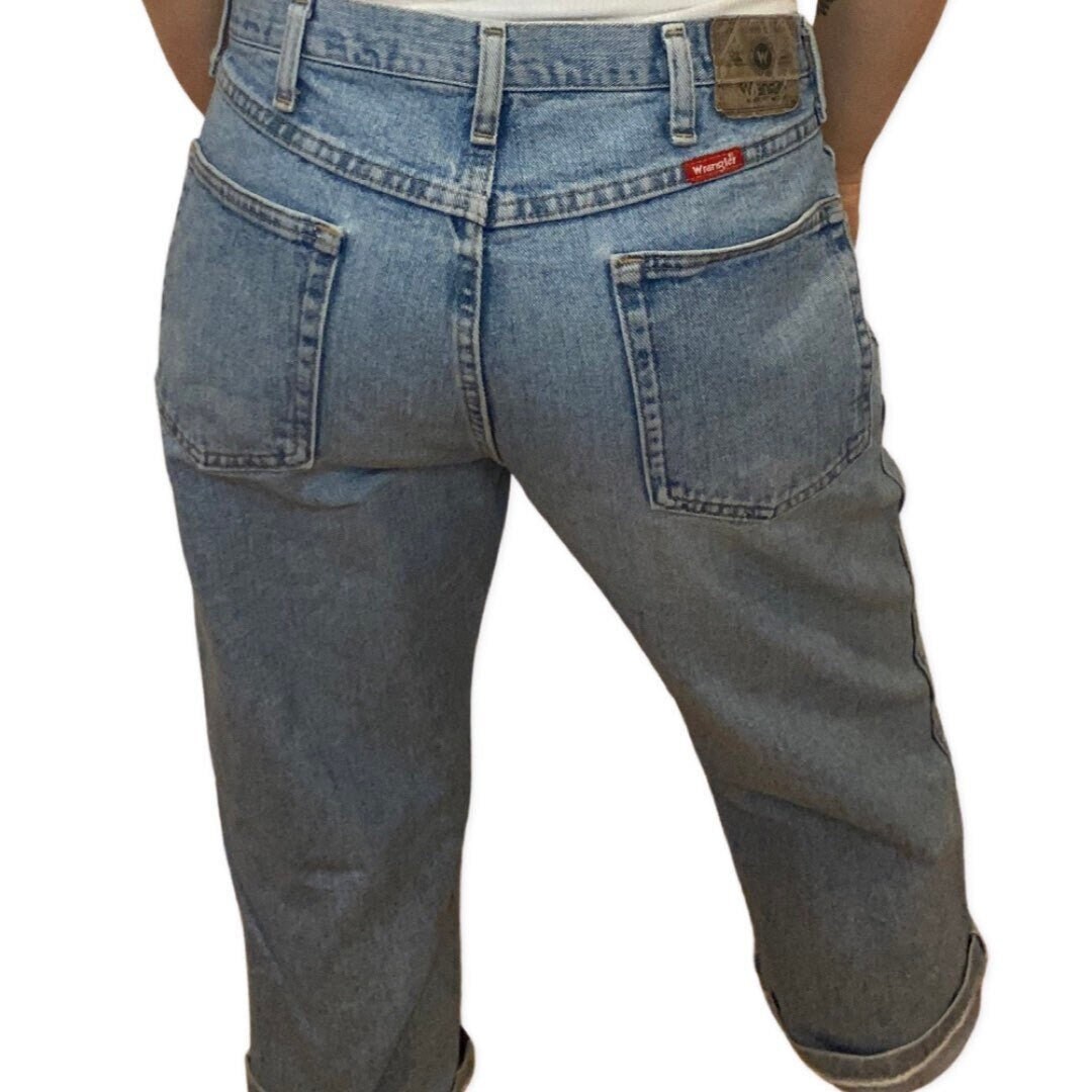 Vintage Wrangler Jeans, Light Wash Denim, Hellblaue 90Er Jahre Denim Mit Weitem Bein, Baggy Größe W34, 100% Baumwolle, Entspannte Passform von ReadyTeddyVintage