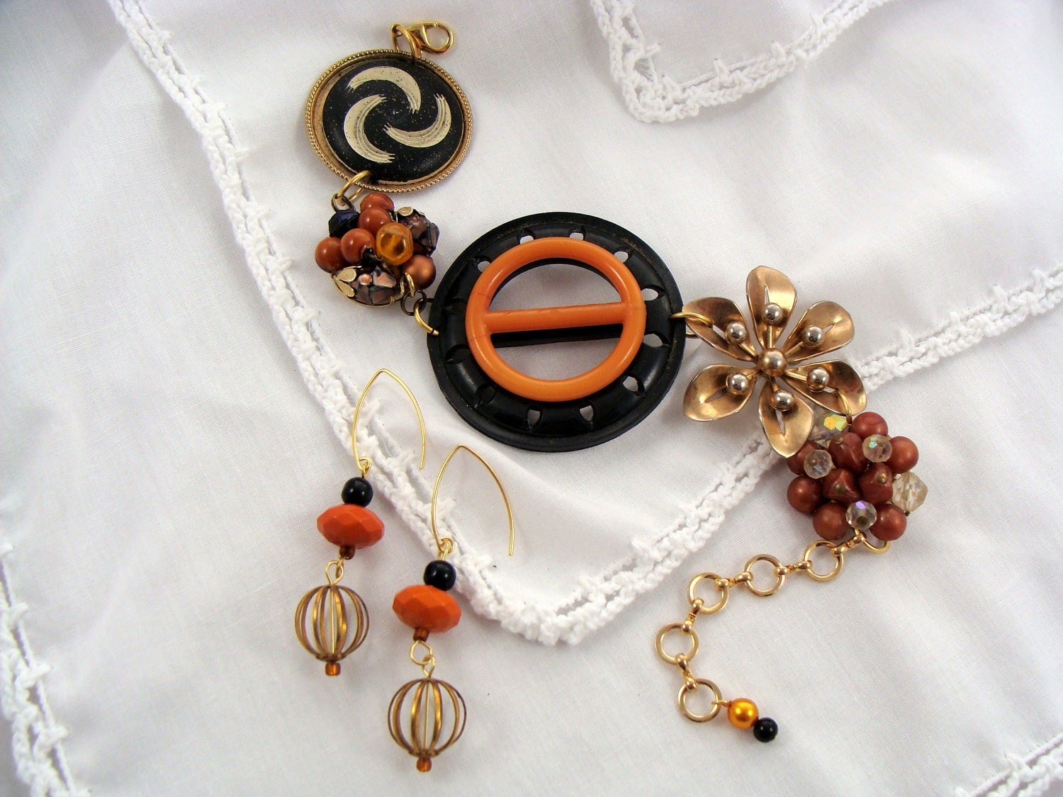 Jahrgang Geborgen Schmuck Assemblage Armband Ernte Edition - Reaganjuel von ReaganJuel