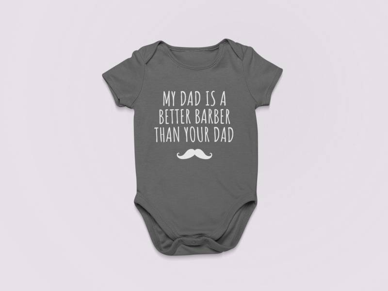 Barbier Baby Body "Mein Dad Ist Ein Better Barber" Lustiger Body." von RealPeopleGoods