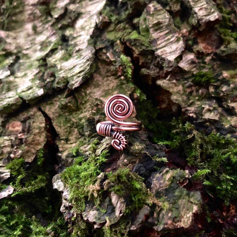 Handgemachte Antik Kupfer Spirale Wikinger Dreadlock Schmuck von RealmsEnd