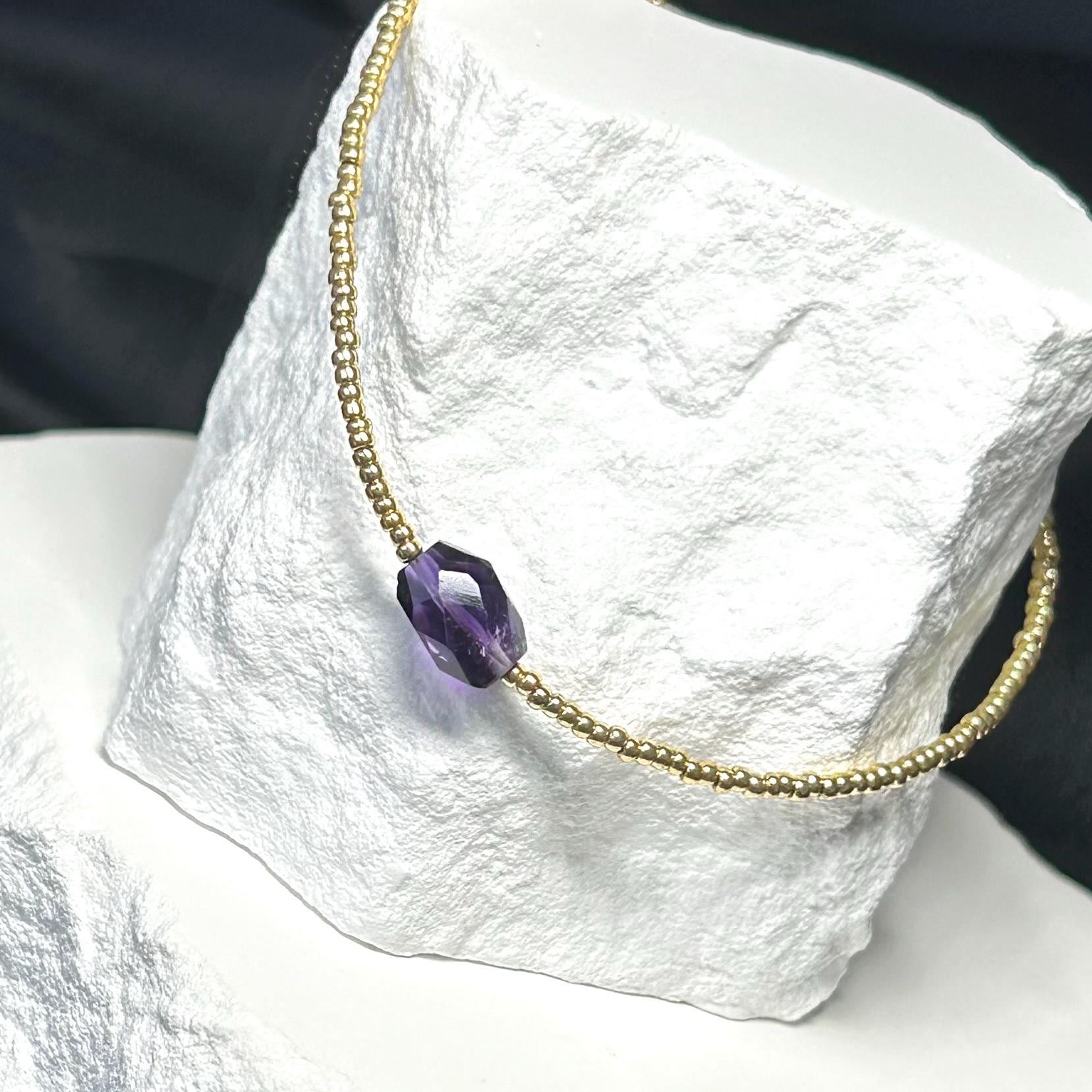 Gold Filled Perlenarmband Amethyst Edelstein, Rocailles von RebeccaDavisJewelry