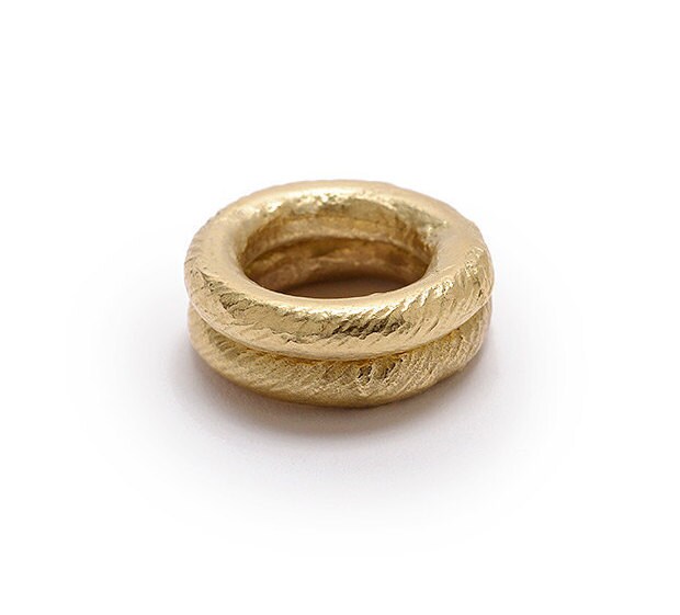 Messing Stack Ringe, Anweisung Messingring, Blaskapelle, Stapelbar Handcrafted, Handmade Eine Art, Einzigartigen Ring Gold-Ton Messing Stack Ringe, Anweisung Messingring, Blaskapelle, Stapelbar Handcrafted, Handmade Eine Art, Einzigartigen Ring Gold-Ton von RebeccaNadlerDesigns