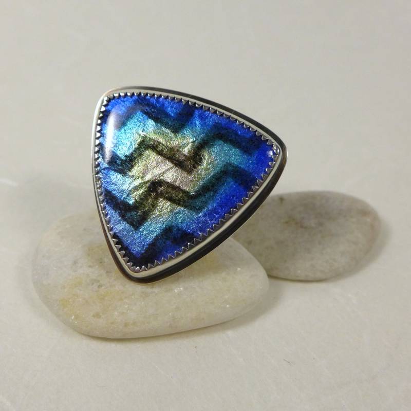 Silber Ring Mit Spiralmotiv in Blau Gelb Schwarz Emaille, Großer Für Sie, Einzigartiges Handgemachtes Schmuckgeschenk von RebeccaOlmstedDesign