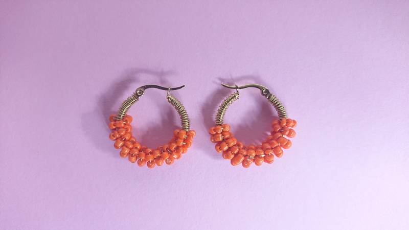Intense Orange Perlen Gold Edelstahl Creolen Intense Orange Perlen Gold Edelstahl Creolen von RebelKatArt