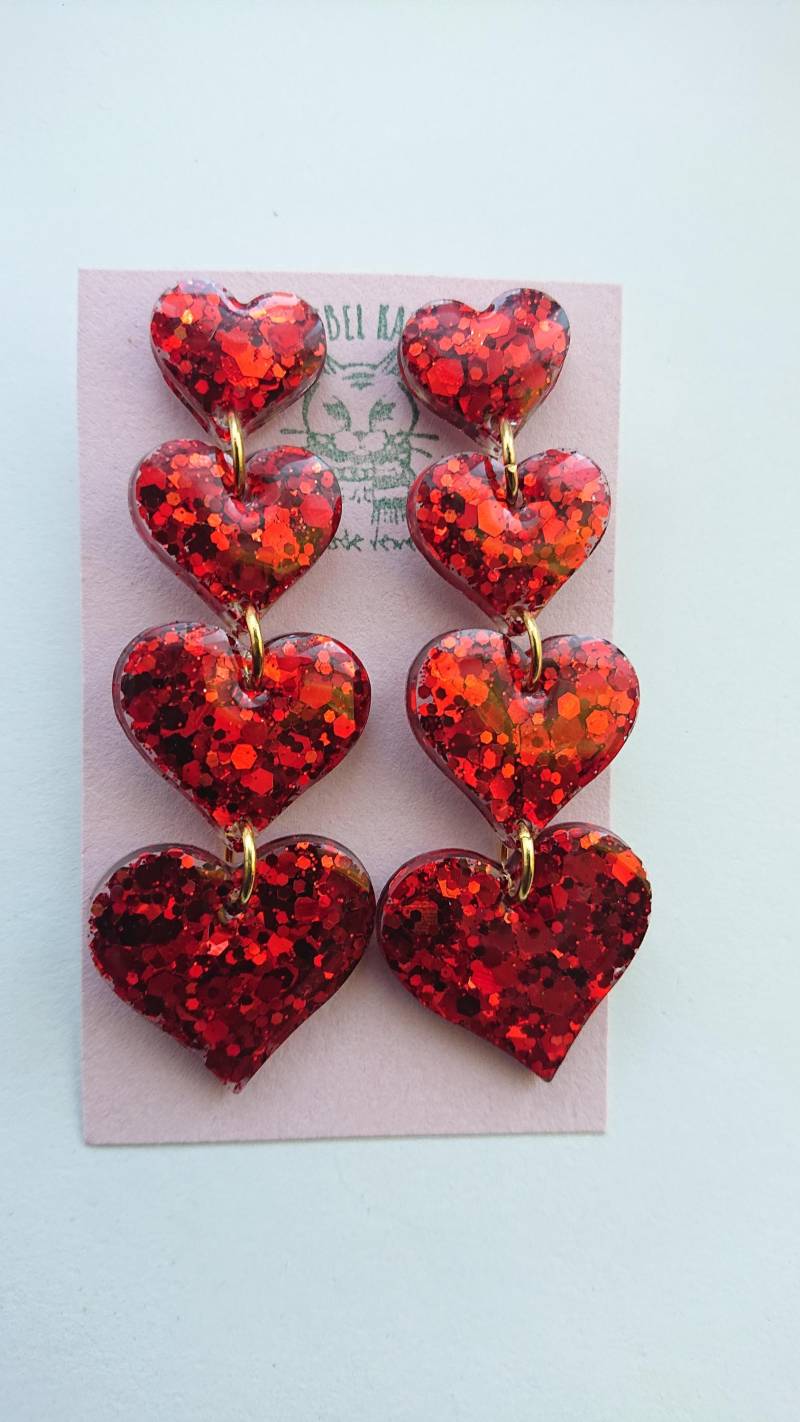 Rote Herzen Glitter Statement Leichte Ohrhänger 7cm Lang Rote Herzen Glitter Statement Leichte Ohrhänger 7cm Lang von RebelKatArt