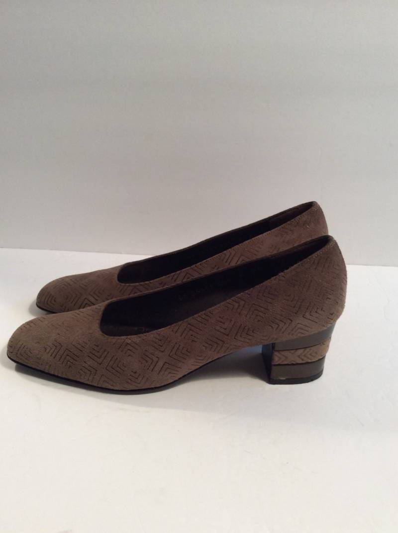 Jahrgang Ferragamo Pumpen von Rebelioustrends