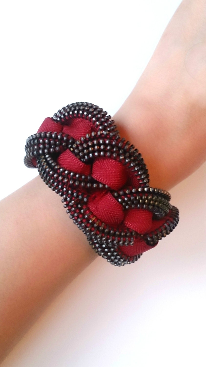 Die Chainmail Zipper Armband Manschette von ReborneJewelry