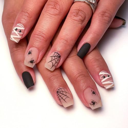Halloween Press on Nails | Kurze quadratische künstliche Nägel mit niedlichem Geisterdesign und gelben Blumen | Matte schwarze Full-Cover Nägel | Nagelkunst DIY für Frauen (Stil 3, M) von Recitem