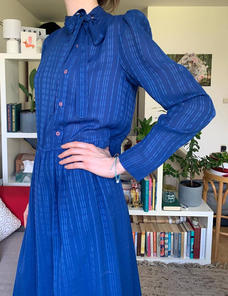 Vintage Saphirblaues Langarm-Kleid/1980S Royal Blue von ReclaimStudiobyViki