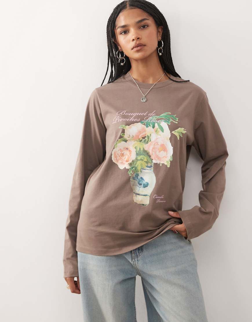 Reclaimed Vintage - Ashmolean - Langärmliges Oversize-T-Shirt in Braun mit Lizenz-Print-Brown von Reclaimed Vintage