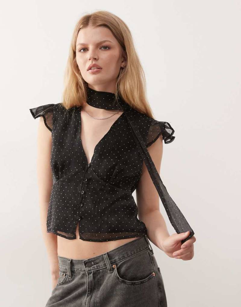 Reclaimed Vintage - Bluse aus Chiffon in Schwarz mit Schlüssellochausschnitt und Hotfix-Verzierungen von Reclaimed Vintage