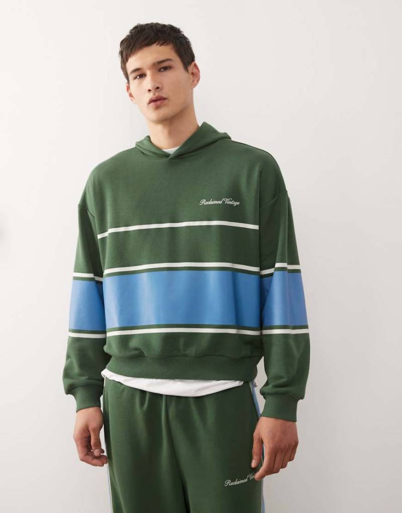 Reclaimed Vintage - Kapuzenpullover in Grün mit Streifendetail, Kombiteil Reclaimed Vintage - Kapuzenpullover in Grün mit Streifendetail, Kombiteil von Reclaimed Vintage