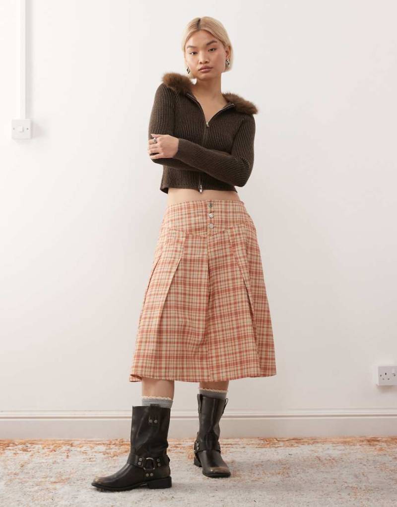 Reclaimed Vintage - Karierter Midi-Faltenrock aus Twill in Neutral von Reclaimed Vintage