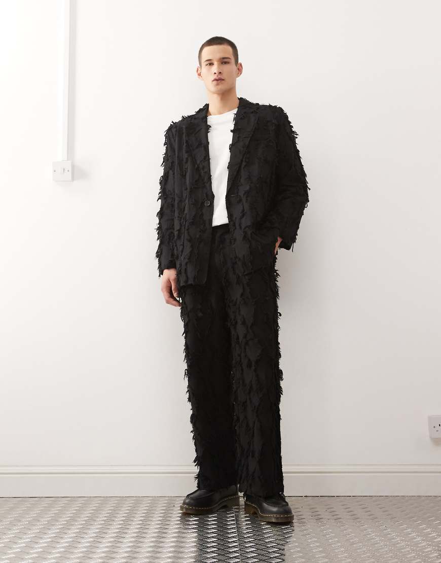 Reclaimed Vintage - Limited Edition - Elegante Hose in Schwarz mit Ausfransungen, Kombiteil von Reclaimed Vintage