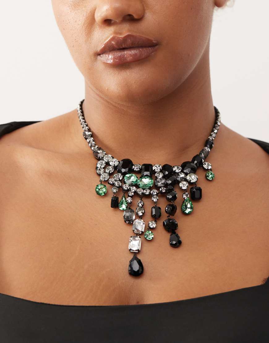 Reclaimed Vintage - Limited Edition - Halskette in Silberoptik mit grünen und schwarzen Steinen in Hängeoptik-Bunt von Reclaimed Vintage