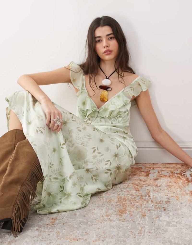 Reclaimed Vintage - Maxi-Freizeitkleid in floralem Grün mit schmalen Trägern und Flatterärmeln-Bunt von Reclaimed Vintage