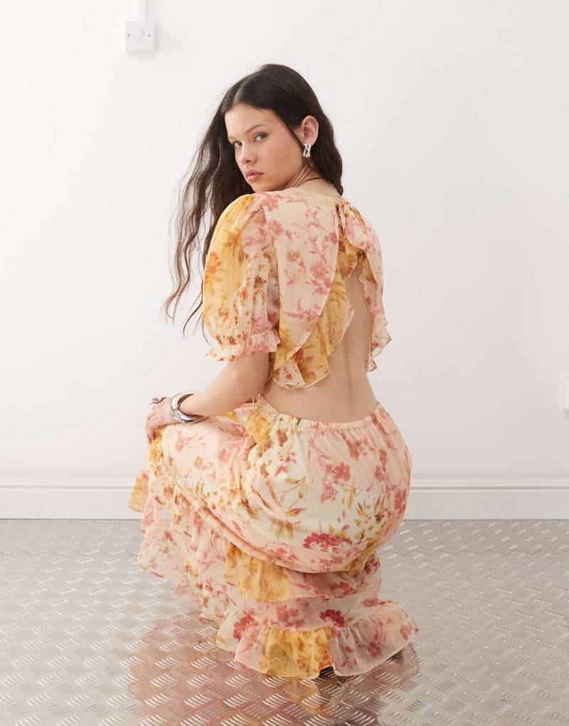 Reclaimed Vintage - Maxikleid mit Cut-out-Design und geteiltem Blumenmuster-Bunt von Reclaimed Vintage