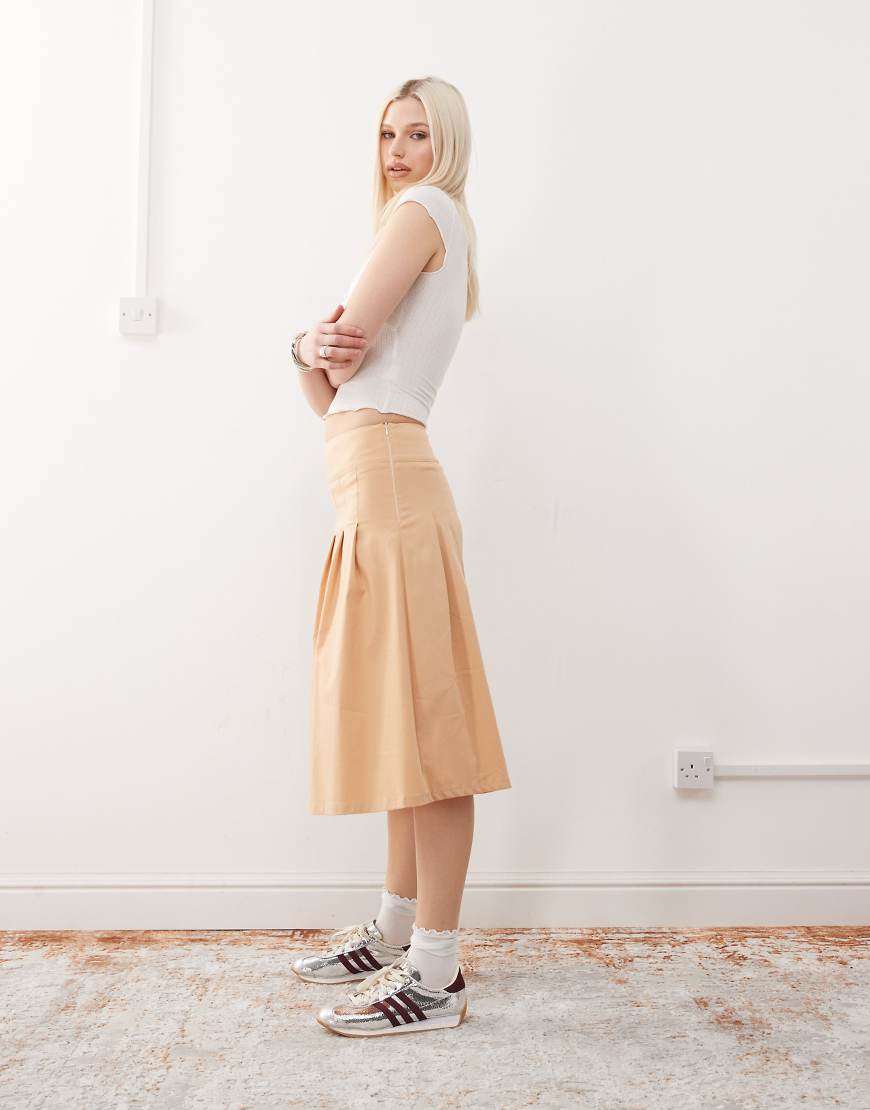 Reclaimed Vintage - Kilt-Midirock in Buttergelb-Neutral Reclaimed Vintage - Kilt-Midirock in Buttergelb-Neutral von Reclaimed Vintage