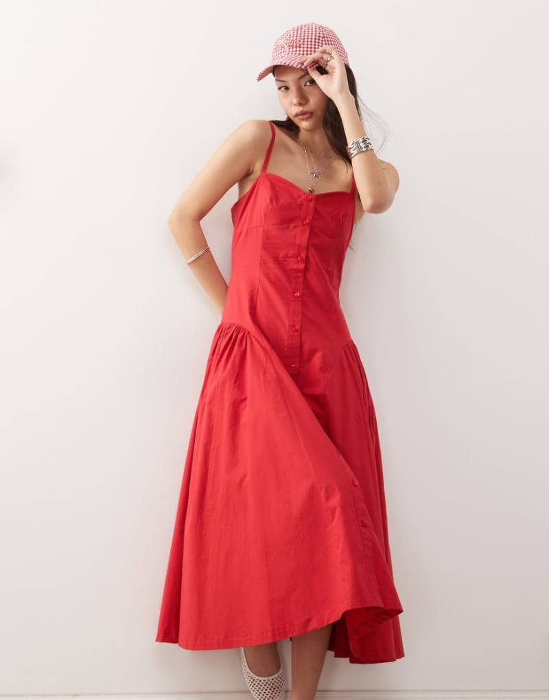 Reclaimed Vintage - Midikleid in Rot mit tiefer Taille von Reclaimed Vintage