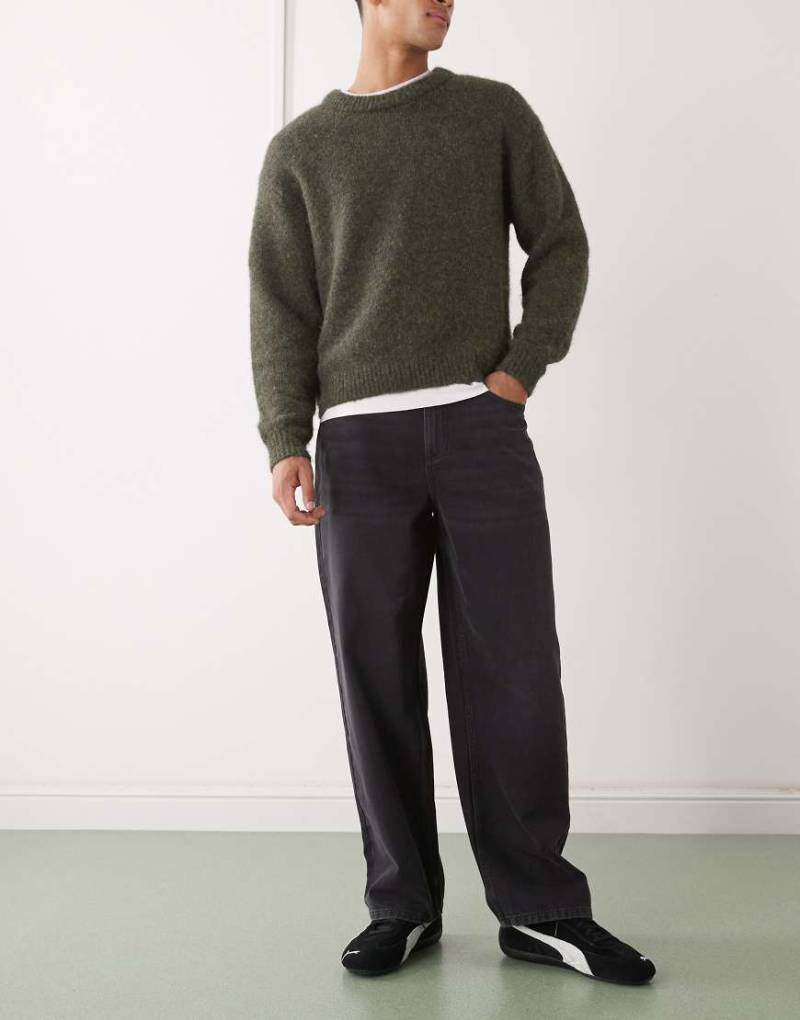 Reclaimed Vintage - Relaxed-Fit-Jeans in schwarzer Waschung mit geradem Schnitt von Reclaimed Vintage