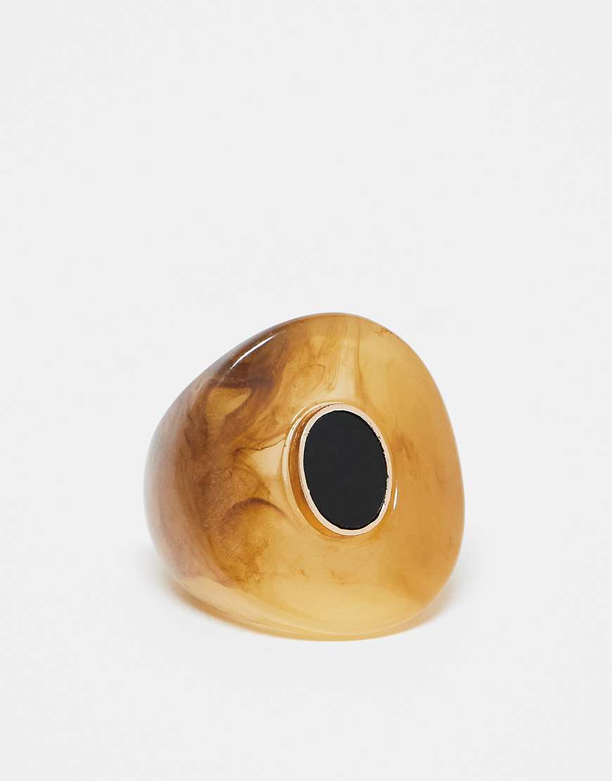 Reclaimed Vintage - Ring in Schildpattoptik mit Schmuckstein-Braun von Reclaimed Vintage