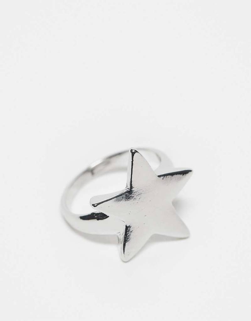Reclaimed Vintage - Silberfarbener Unisex-Ring mit Stern-Design von Reclaimed Vintage