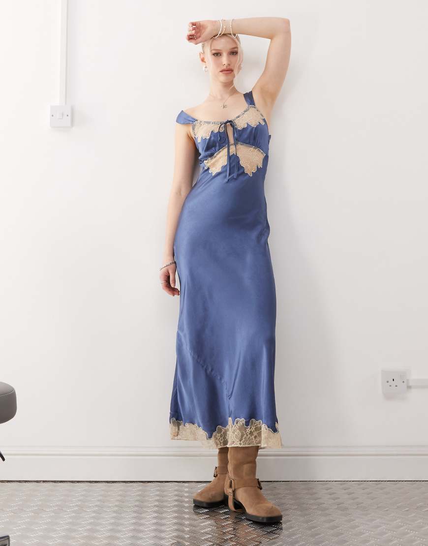 Reclaimed Vintage - Trägerkleid im Lingerie-Stil in Blau von Reclaimed Vintage