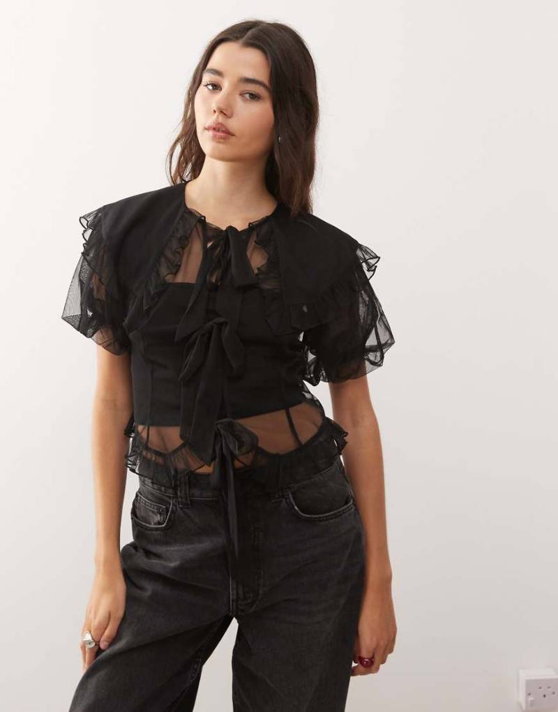 Reclaimed Vintage - Tüll-Bluse in Schwarz mit Puffärmeln und Kragen von Reclaimed Vintage