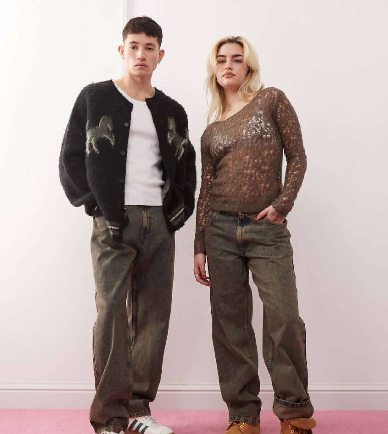 Reclaimed Vintage - Unisex-Jeans in brauner Waschung mit abgerundetem Beinschnitt-Grau von Reclaimed Vintage