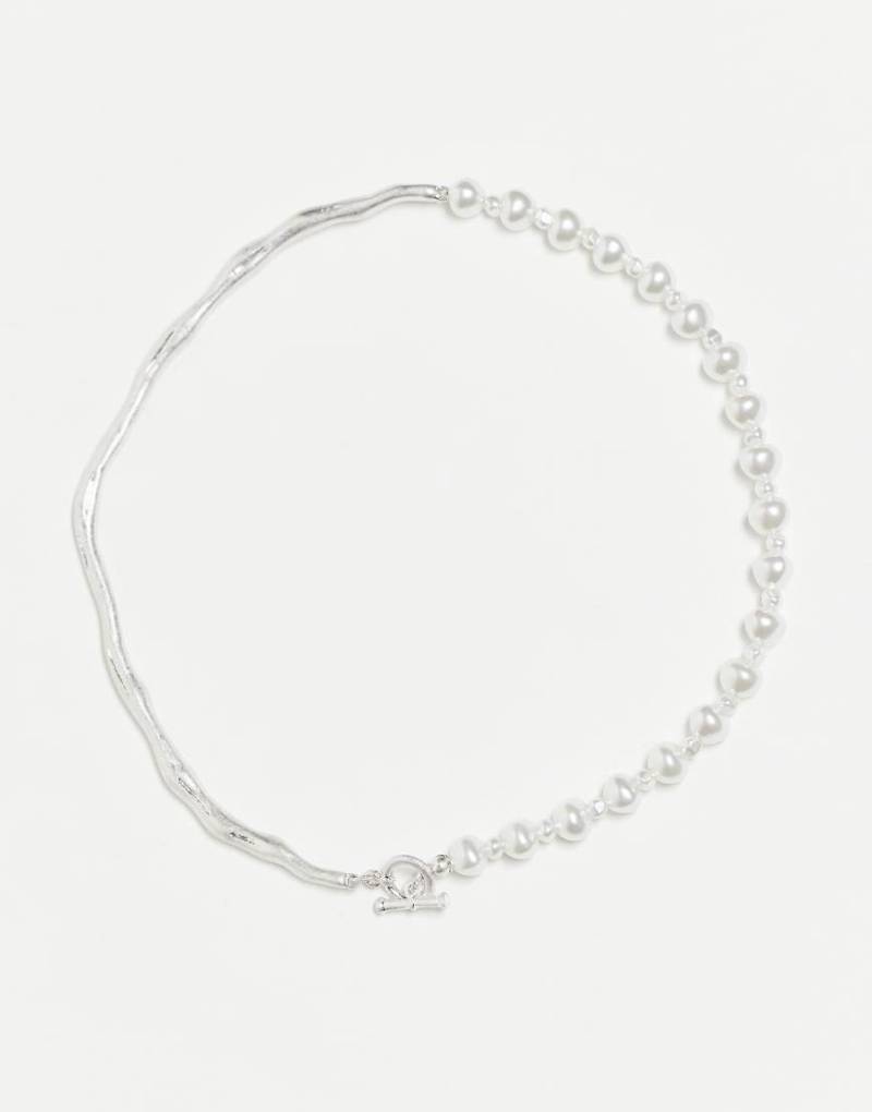 Reclaimed Vintage - Unisex-Perlenkette in Silber-Optik von Reclaimed Vintage