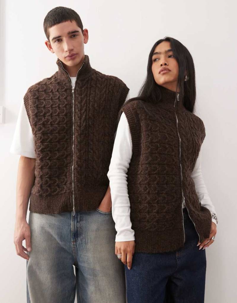 Reclaimed Vintage - Unisex-Tanktop mit durchgehendem Reißverschluss und Zopfmuster in Braun-Brown von Reclaimed Vintage