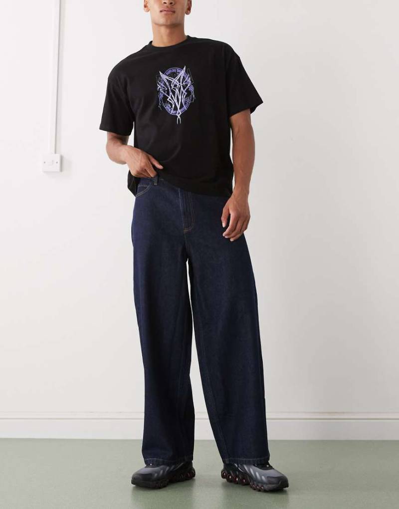 Reclaimed Vintage - Weit geschnittene Denim-Jeans in Indigoblau Reclaimed Vintage - Weit geschnittene Denim-Jeans in Indigoblau von Reclaimed Vintage